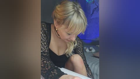 charlizetheron free recording from 2025-12-13 00:12:00