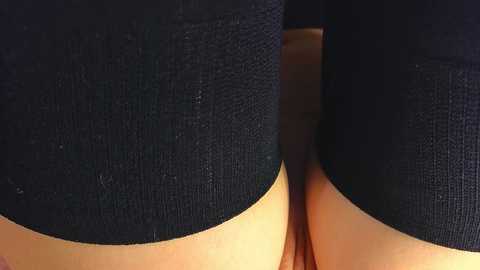 lili_roze free recording from 2025-12-13 00:12:00