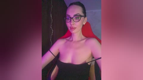 lolafox free recording from 2025-12-13 00:12:00