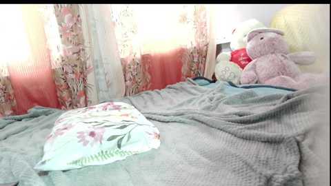 neffertitt_faraon free recording from 2025-12-24 00:23:00