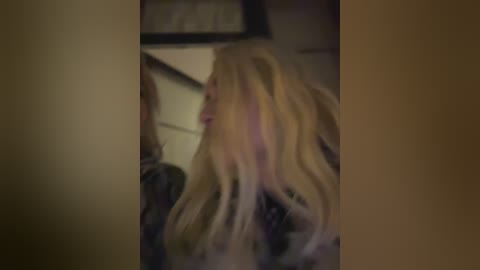 tvoyasamka77 free recording from 2025-12-13 00:12:00