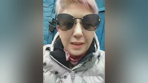 businka_25 free recording from 2025-12-15 00:09:00