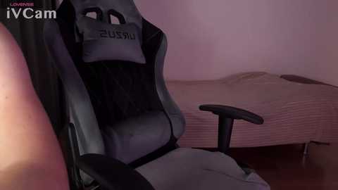 molochnaya000 free recording from 2025-12-14 00:06:00