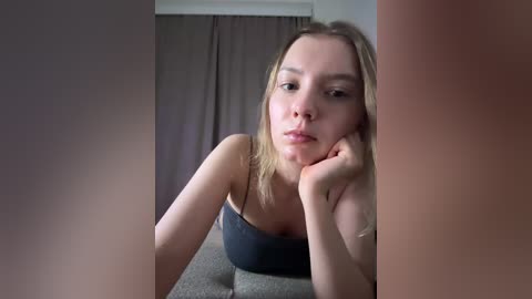 nezukoo free recording from 2025-12-14 00:06:00