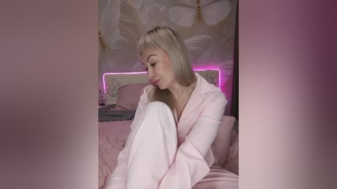 terrirose free recording from 2025-12-15 02:01:00