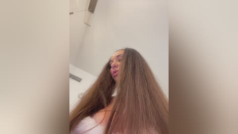 vishenka7777 free recording from 2025-12-14 00:04:00