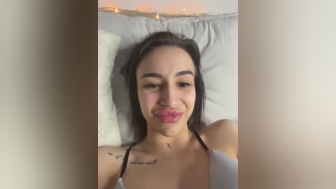 adelelacroix free recording from 2025-12-16 00:02:00