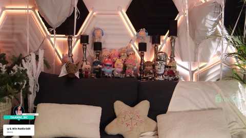 taanni free recording from 2025-12-15 00:09:00