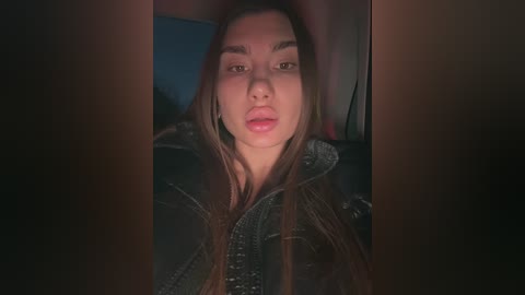 _emilybaby_ free recording from 2025-12-16 00:02:00