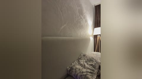 crazyaleona free recording from 2025-12-18 01:06:00