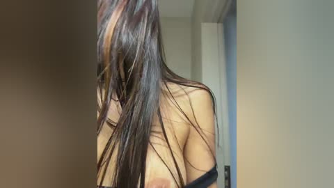 linahelen free recording from 2025-12-16 06:13:00