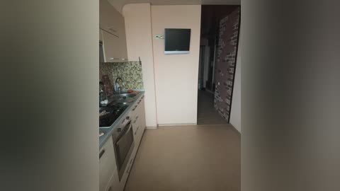 madelynn free recording from 2025-12-16 00:02:00