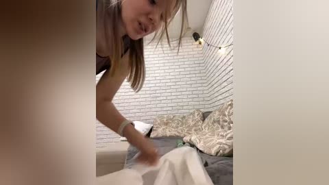 pepetka22 free recording from 2025-12-16 00:02:00