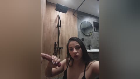 gggglaaaaaafftt596rr free recording from 2025-12-18 00:06:00