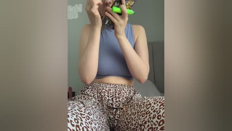 nezukoo free recording from 2025-12-17 00:13:00