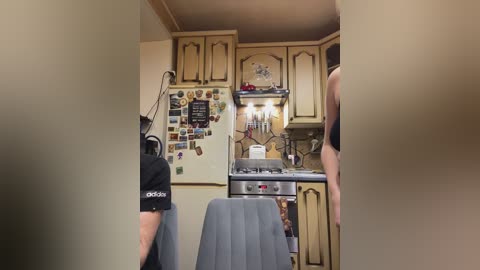 _breid_1 free recording from 2025-12-18 01:06:00