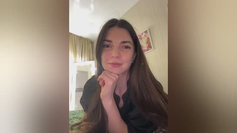 _saharochek_ free recording from 2025-12-18 00:06:00