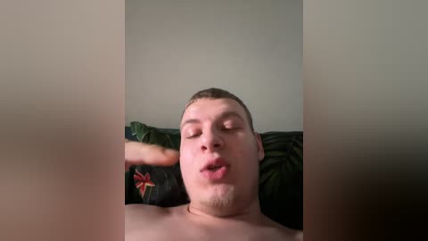 moonaura free recording from 2025-12-18 00:15:00