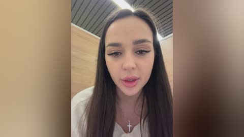 sasha_orlova free recording from 2025-12-18 00:06:00