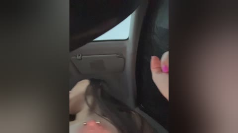 _hennessy_ free recording from 2025-12-19 02:24:00