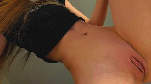 lili_roze free recording from 2025-12-19 02:24:00