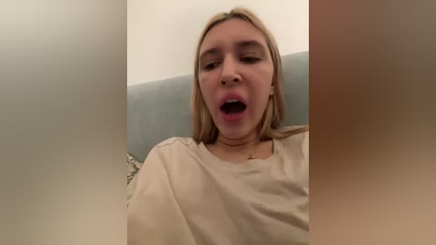 linatwins free recording from 2025-12-19 00:03:00