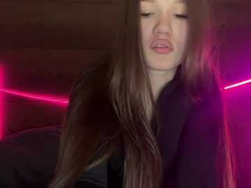 titsdestroy2007 free recording from 2025-12-20 00:18:00