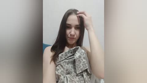 alicekiss0012 free recording from 2025-12-20 03:51:00