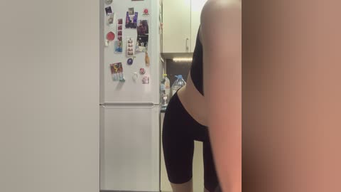 lovememoreamore free recording from 2025-12-20 00:18:00