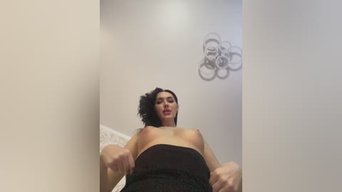 lolafox free recording from 2025-12-21 00:42:00