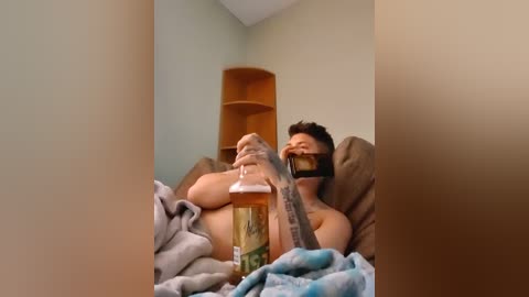 miy44 free recording from 2025-12-21 00:42:00