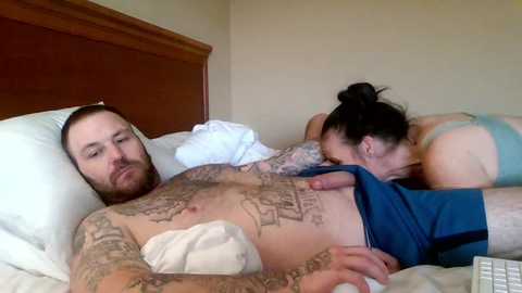 raynliz85 free recording from 2025-12-21 00:24:00