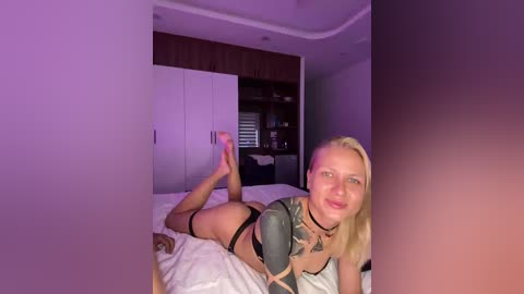 twins666 free recording from 2025-12-21 00:42:00