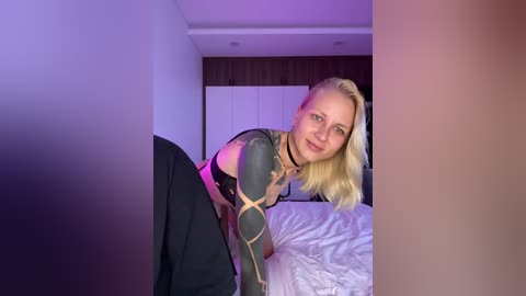 twins666 free recording from 2025-12-21 00:42:00