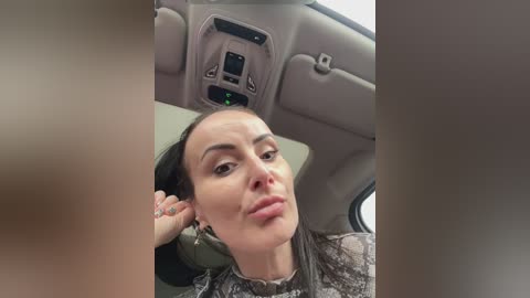 _annamaria_ free recording from 2025-12-22 03:33:00