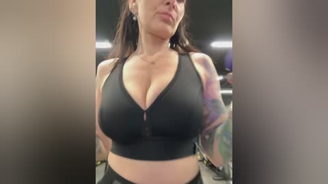 _annamaria_ free recording from 2025-12-22 03:33:00