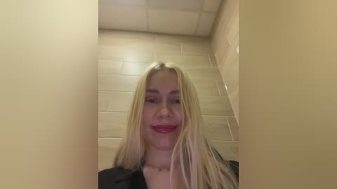 _sexymilf_ free recording from 2025-12-24 00:23:00