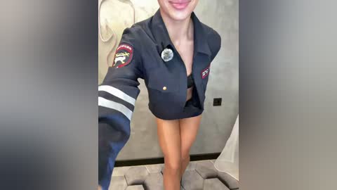 viki_05 free recording from 2025-12-22 03:33:00