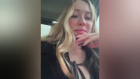 likachkaa free recording from 2025-12-23 02:42:00