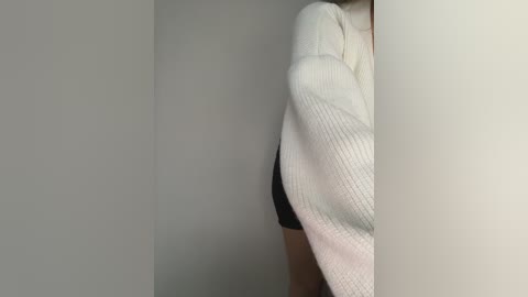 yuliyalasker free recording from 2025-12-23 02:42:00