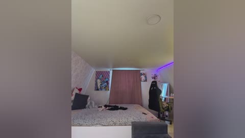 _maybebaby_ free recording from 2025-12-24 00:23:00