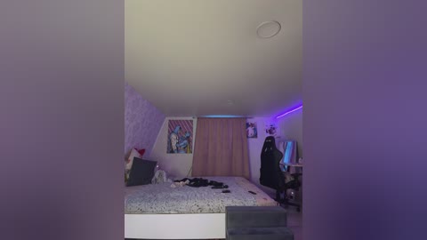 _maybebaby_ free recording from 2025-12-24 00:23:00