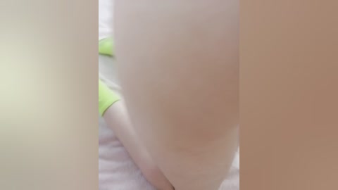 elena_g free recording from 2025-12-24 02:15:00