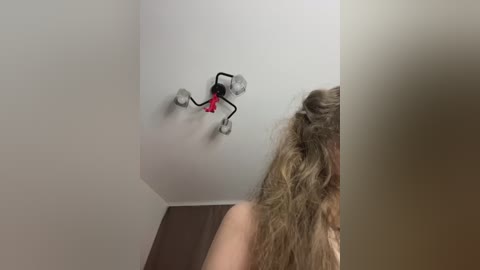 ladyemily free recording from 2025-12-24 00:23:00