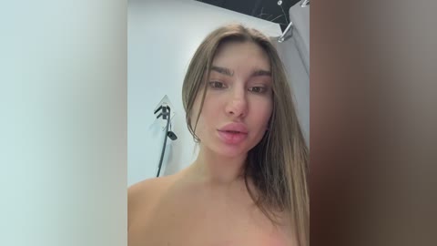 _emilybaby_ free recording from 2025-12-25 00:49:00