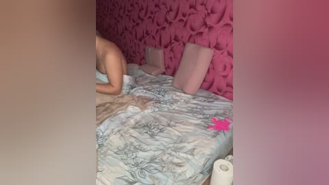 cat_meowa free recording from 2025-12-25 00:06:00