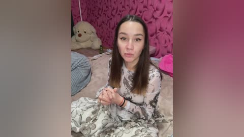 cat_meowa free recording from 2025-12-25 00:25:00