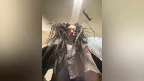 dark_luna free recording from 2025-12-25 00:03:00