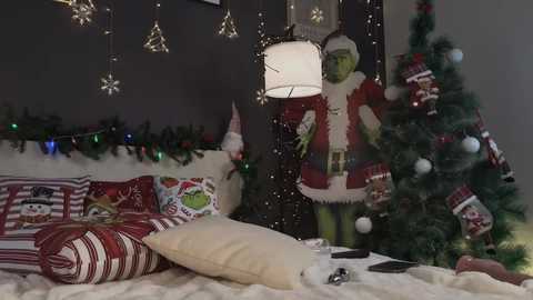 _miray_ free recording from 2025-12-26 01:57:00