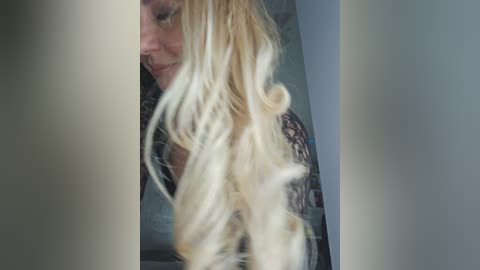 charlizetheron free recording from 2025-12-26 00:57:00